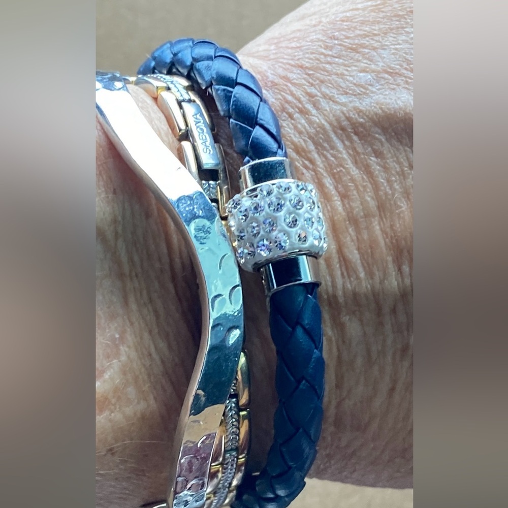 Navy Braided Rhinestone Women’s Bracelet with Magnetic Closure